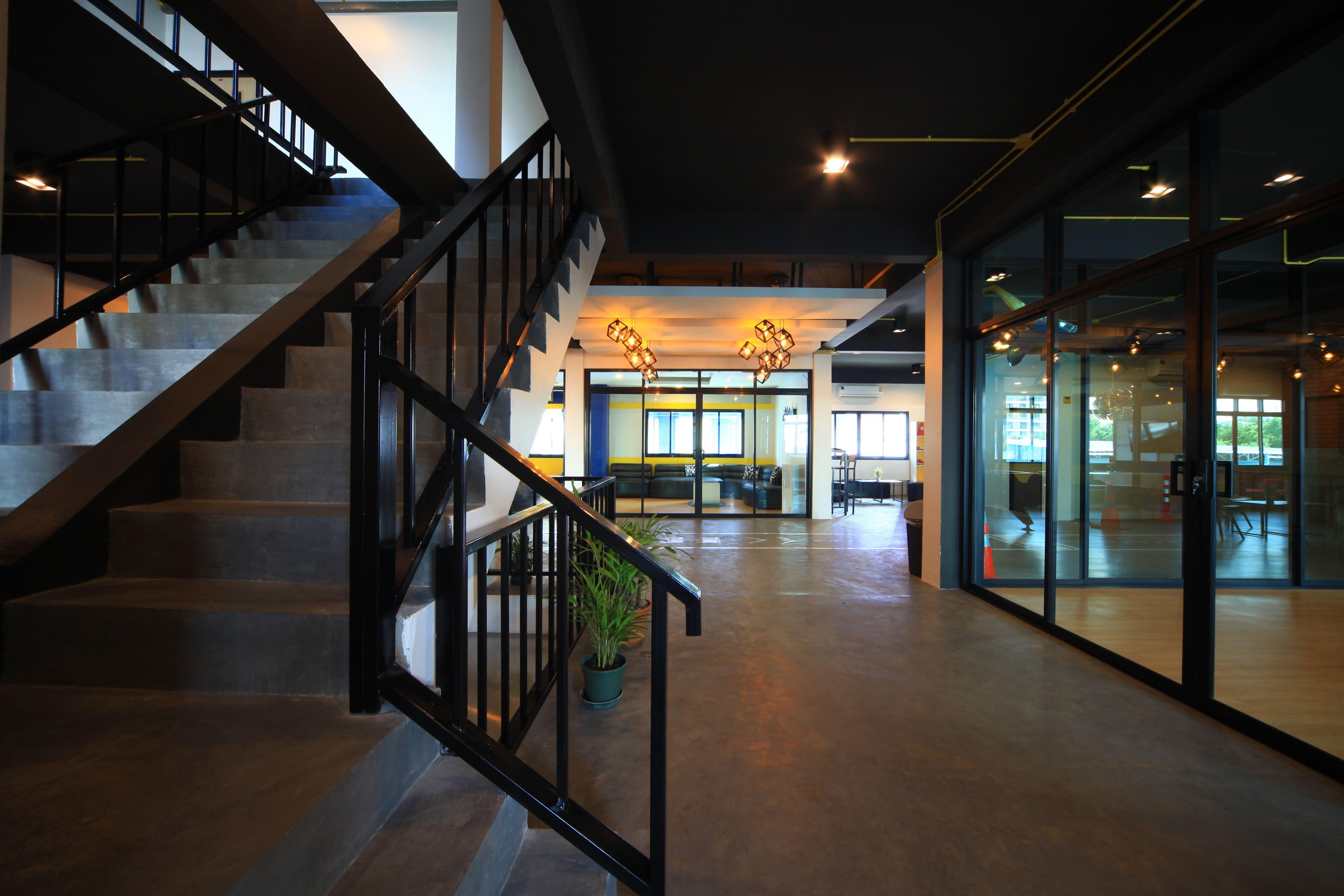Tuk Tuk Hostel Bangkok Exterior photo